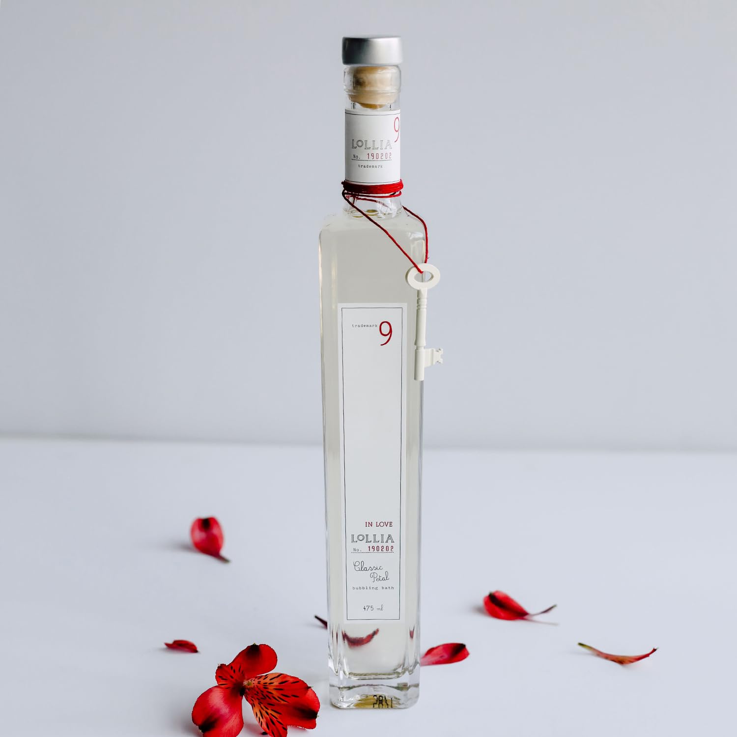 Lollia in Love Bubble Bath, 16 fl. oz. – Classic Petal Scent – Gentle & Moisturizing Bubble Bath, Hydrating Ingredients, Scented Bubble Bath for Women