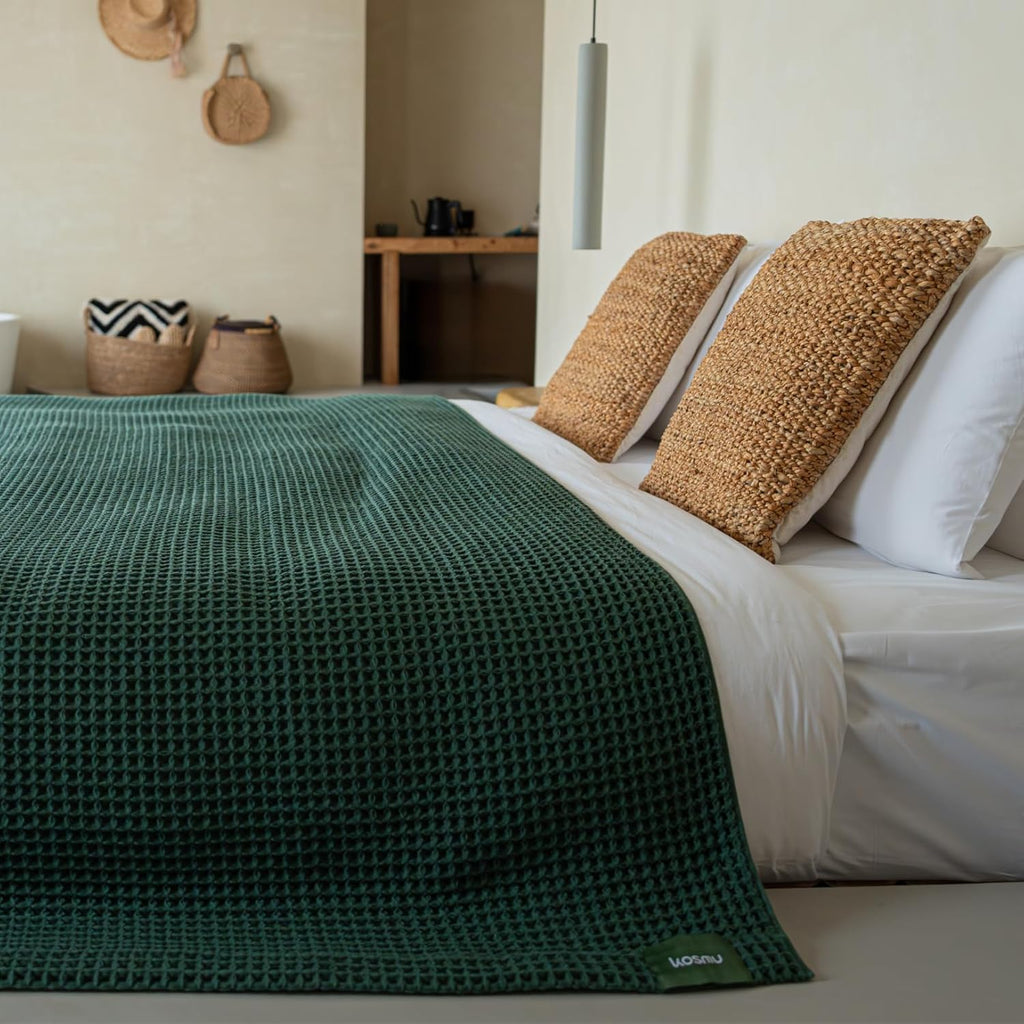 Luxury Japanese Cotton Waffle Towelket Blanket for All Sleepers | Soft, Breathable and Thermoregulating (Forest Green, 67''x91'')