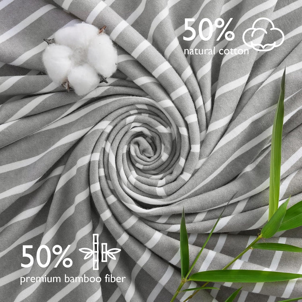 Momcozy Hooded Baby Towel, 2 Pack Baby Bath Towel with Large 35 X 35 Inch, Super Soft Cotton and Hooded Towel for Newborn, Toddler and Kid, Starry Sky